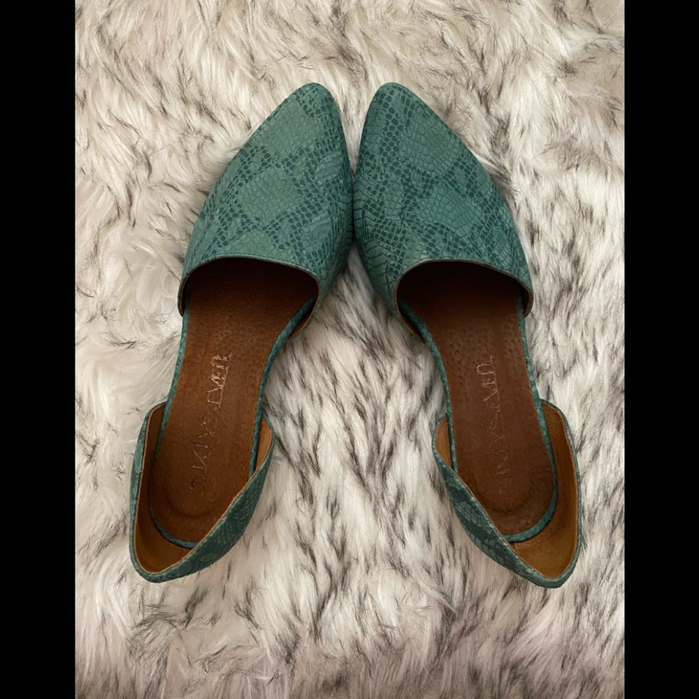 SIXTY SEVEN FLATS